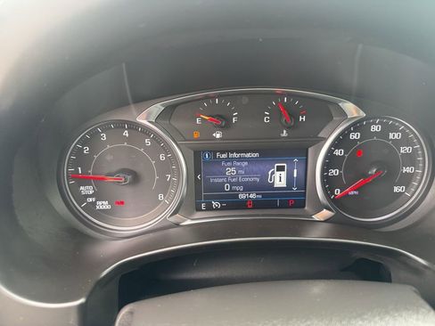 Used 2022 GMC Terrain SLE FWD image 22