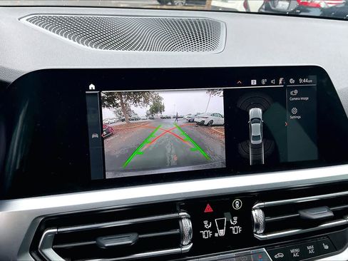 Used 2020 BMW 330i Sedan w/ Premium Package image 22