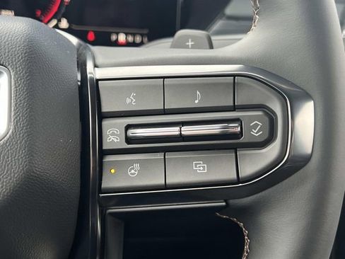 New 2026 GMC Acadia AT4 w/ Luxury Package image 27