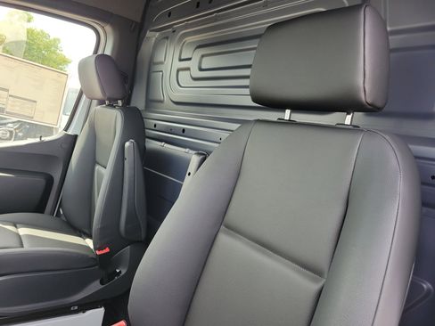 New 2025 Mercedes-Benz Sprinter 2500 image 16