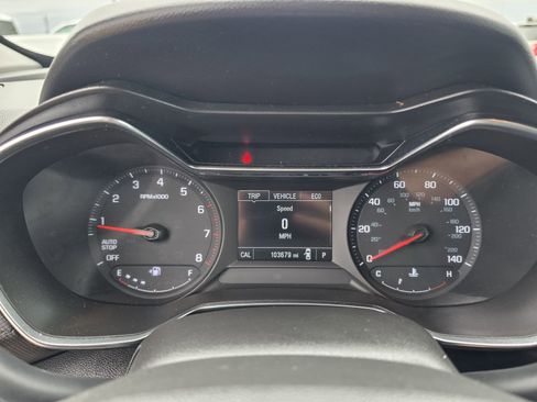 Used 2021 Chevrolet TrailBlazer LT w/ Convenience Package FWD image 11