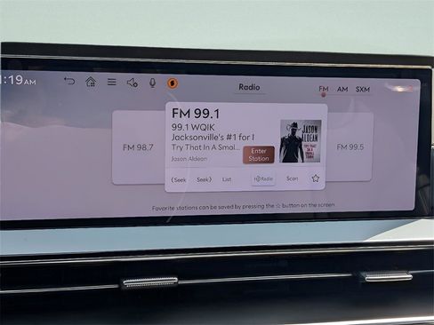 Used 2025 Genesis GV80 2.5T image 18