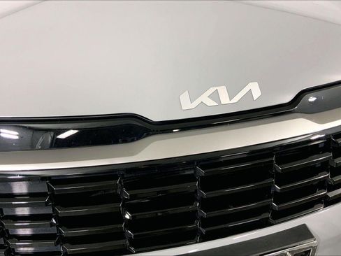 Used 2026 Kia Sportage EX FWD image 28
