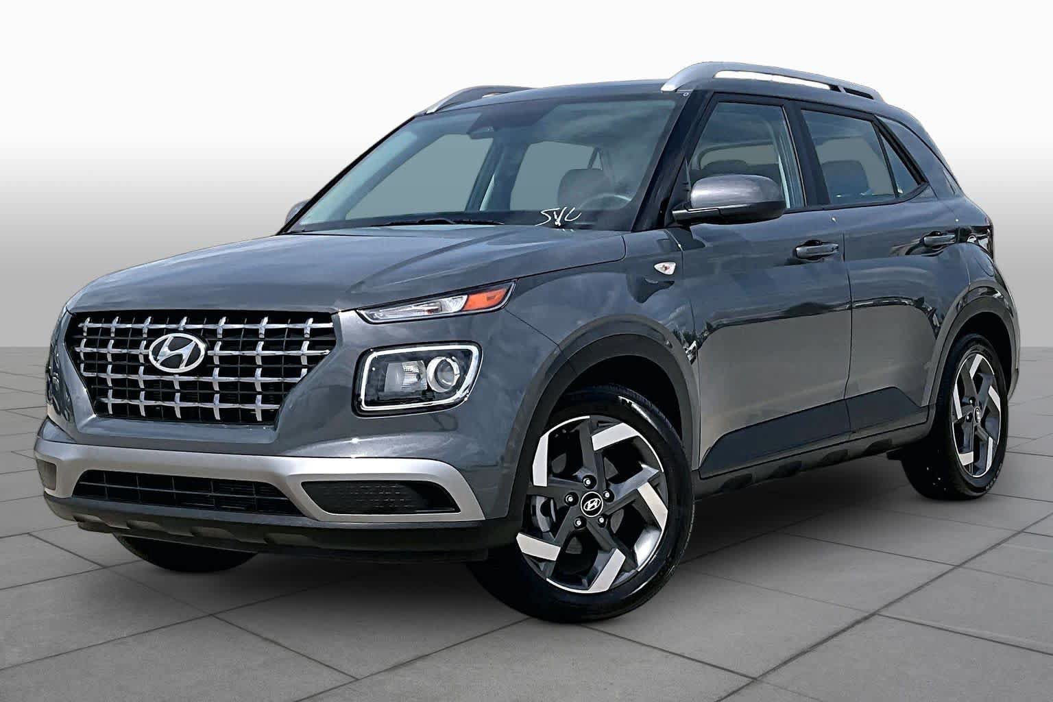 Certified 2026 Hyundai Venue SEL FWD image 1