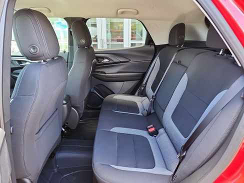 New 2026 Chevrolet TrailBlazer LT w/ Convenience Package AWD/4WD image 25