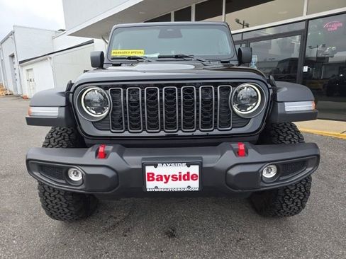 New 2026 Jeep Wrangler Unlimited Rubicon w/ Safety Group image 4