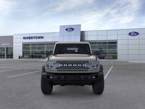 New 2025 Ford Bronco Badlands w/ Sasquatch Package AWD/4WD image 31