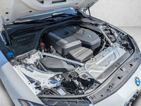 Used 2025 BMW 430i Coupe w/ Convenience Package image 24