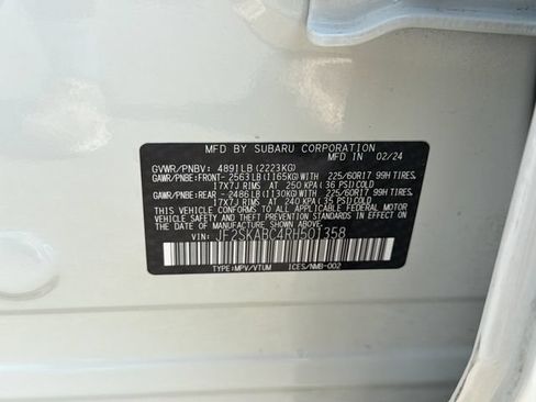 Used 2024 Subaru Forester AWD/4WD image 30