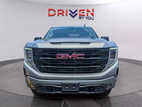 Used 2024 GMC Sierra 1500 Elevation w/ X31 Off-Road Package AWD/4WD image 12