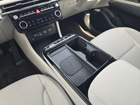 New 2026 Hyundai Tucson Limited AWD/4WD image 17