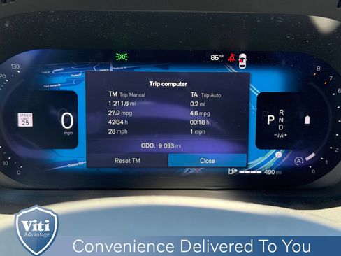 Certified 2026 Volvo XC60 B5 Plus w/ Protection Package Premier AWD/4WD image 33
