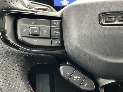 Used 2025 Dodge Charger R/T w/ Sun & Sound Package image 15