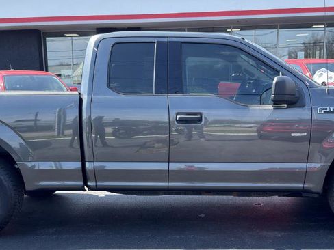 Used 2016 Ford F150 XLT RWD image 8