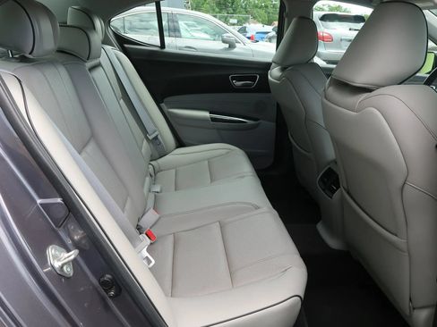 Used 2018 Acura TLX V6 w/ Technology Package FWD image 23
