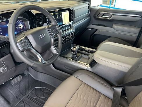 New 2026 Chevrolet Silverado 1500 ZR2 AWD/4WD image 13