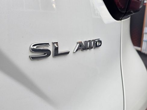 Used 2019 Nissan Murano SV image 15