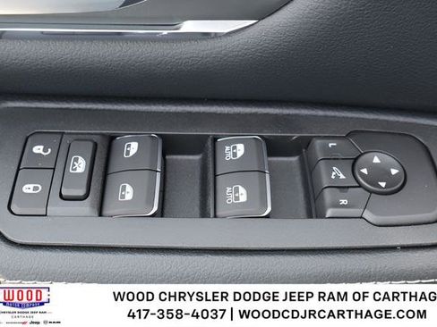 New 2026 RAM 1500 Laramie AWD/4WD image 17