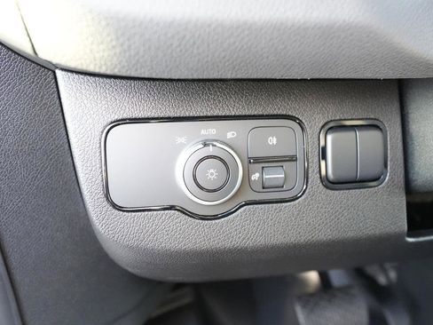 New 2026 Mercedes-Benz Sprinter 2500 image 17