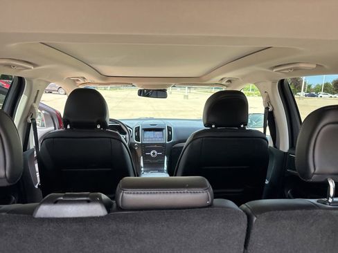 Used 2019 Ford Edge Titanium w/ Canadian Touring Package AWD/4WD image 25
