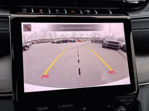 New 2025 Jeep Grand Cherokee Limited w/ Black Appearance Package image 13