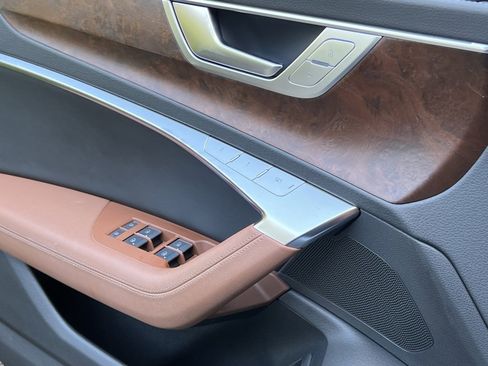 Used 2021 Audi A7 e Premium Plus w/ Black Optic Package image 31