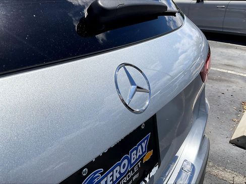 Used 2025 Mercedes-Benz GLA 250 image 9