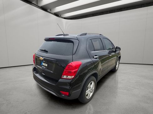 Used 2019 Chevrolet Trax LT w/ Driver Confidence Package AWD/4WD image 5