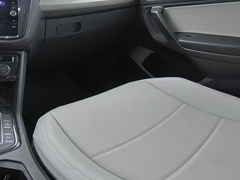 Used 2021 Volkswagen Tiguan S AWD/4WD image 23