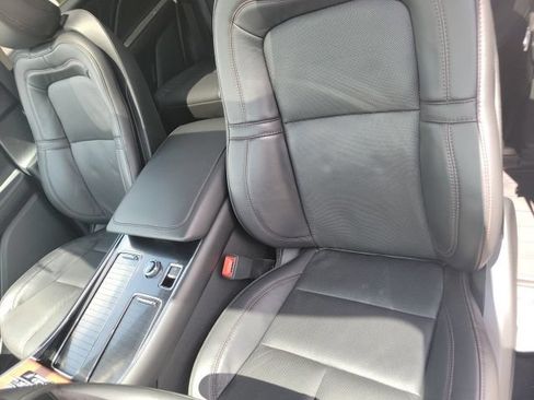 Certified 2024 Lincoln Aviator Reserve w/ Jet Package AWD/4WD image 31