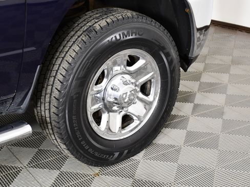 Used 2016 RAM 2500 Tradesman w/ Chrome Appearance Group image 36