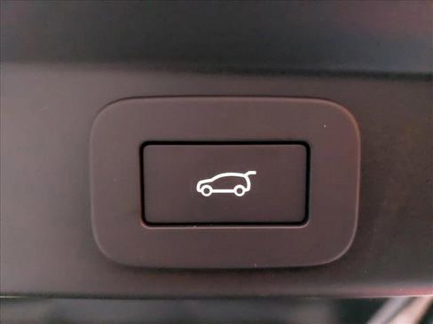 New 2025 Land Rover Range Rover Sport image 27