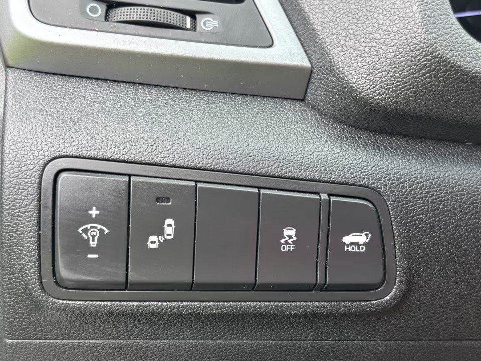 Used 2016 Hyundai Tucson Limited FWD image 21