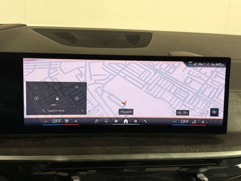 Used 2024 BMW X5 xDrive40i w/ Premium Package image 28