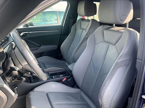 Used 2021 Audi Q3 2.0T Premium Plus w/ Premium Plus Package image 7