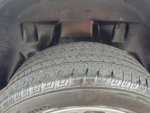 Used 2019 RAM 1500 Big Horn AWD/4WD image 12