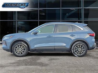 Used 2025 Ford Escape PHEV Front-Wheel Drive