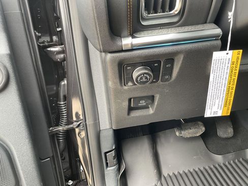 New 2026 Ford Expedition Tremor AWD/4WD image 12
