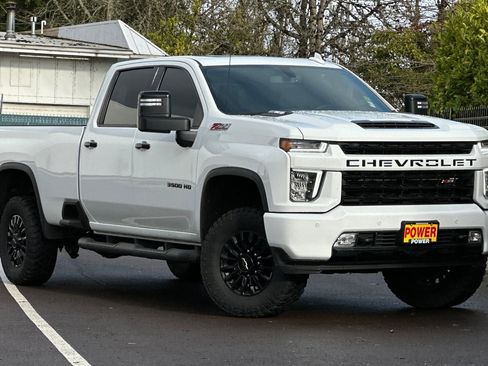 Used 2023 Chevrolet Silverado 3500 LTZ w/ LTZ Plus Package image 2