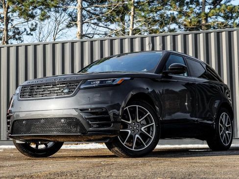 New 2026 Land Rover Range Rover Velar Dynamic SE image 1