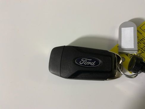 Used 2023 Ford F250 XLT image 35