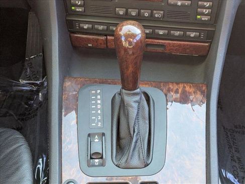 Used 2001 BMW 740iL 740iL image 12