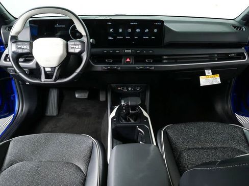 Used 2025 Kia K4 GT-Line w/ GT-Line Sunroof Package FWD image 18