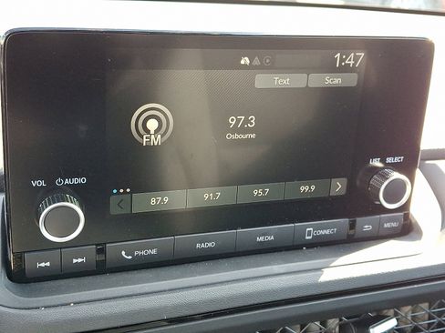 Certified 2025 Honda Accord SE image 18