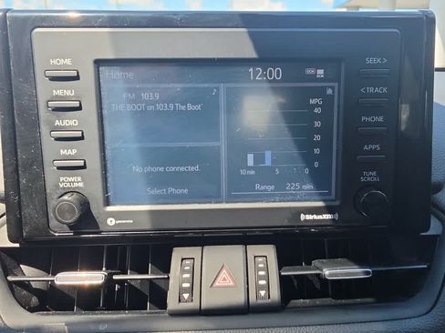 Used 2022 Toyota RAV4 XLE Premium FWD image 34