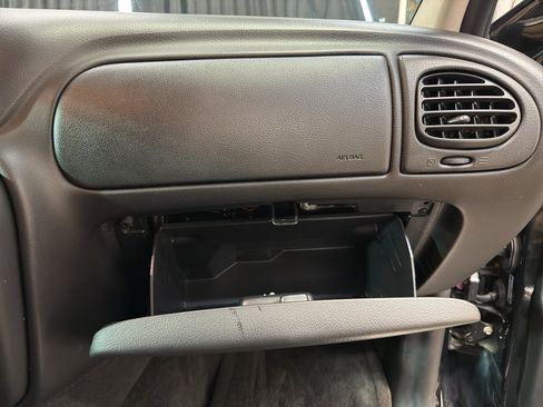 Used 2008 Chevrolet TrailBlazer LT w/ Sun And 6-Disc Cd Package image 24