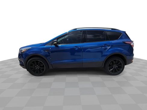 Used 2017 Ford Escape Titanium FWD image 5
