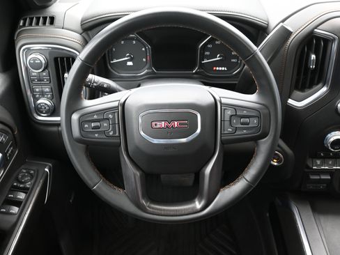 Used 2023 GMC Sierra 2500 AT4 w/ AT4 Premium Plus Package image 15