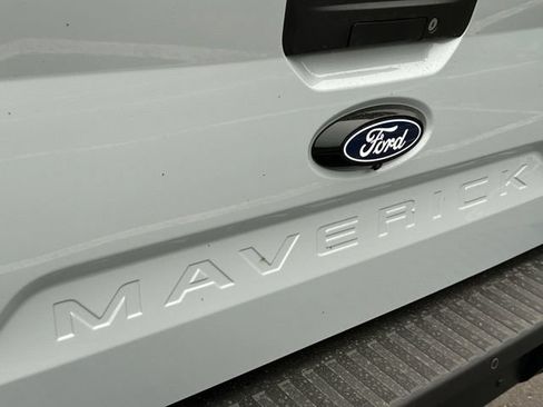 New 2026 Ford Maverick XLT w/ XLT Luxury Package AWD/4WD image 26