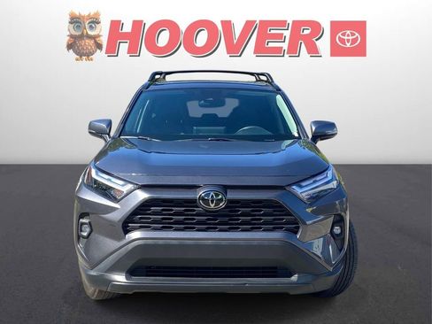 Used 2024 Toyota RAV4 XLE Premium image 8